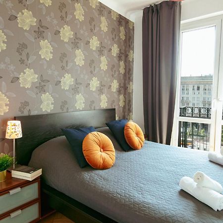 Plac Konstytucji 6 Grey - Bezplatny Garaz Podziemny - Free Parking - Apartament Dla 4 Osob Варшава Екстер'єр фото