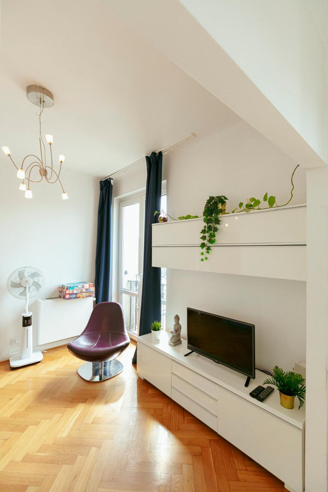 Plac Konstytucji 6 Grey - Bezplatny Garaz Podziemny - Free Parking - Apartament Dla 4 Osob Варшава Екстер'єр фото